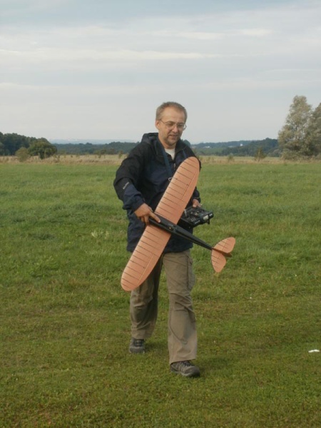 42.Pavel jde na start.jpg